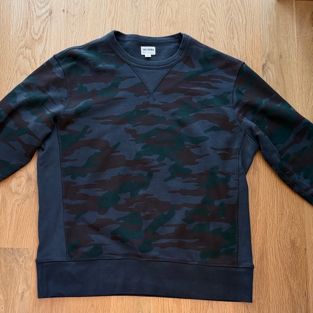Todd Snyder Men's Camo Crewneck Sweatshirt - Black & Green